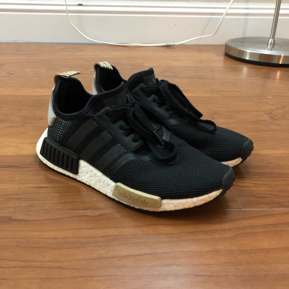 Adidas NMD R1 Black Women’s Size 7.5